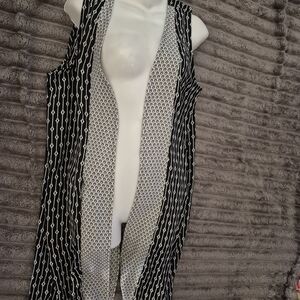 Chelsea & Theodore Black and White Patterned Vest